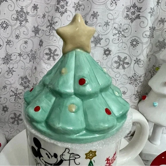 New Disney Mickey & Minnie Mouse Mug W/ Christmas Tree & Star Topper Lid 18 Oz. - Picture 8 of 10